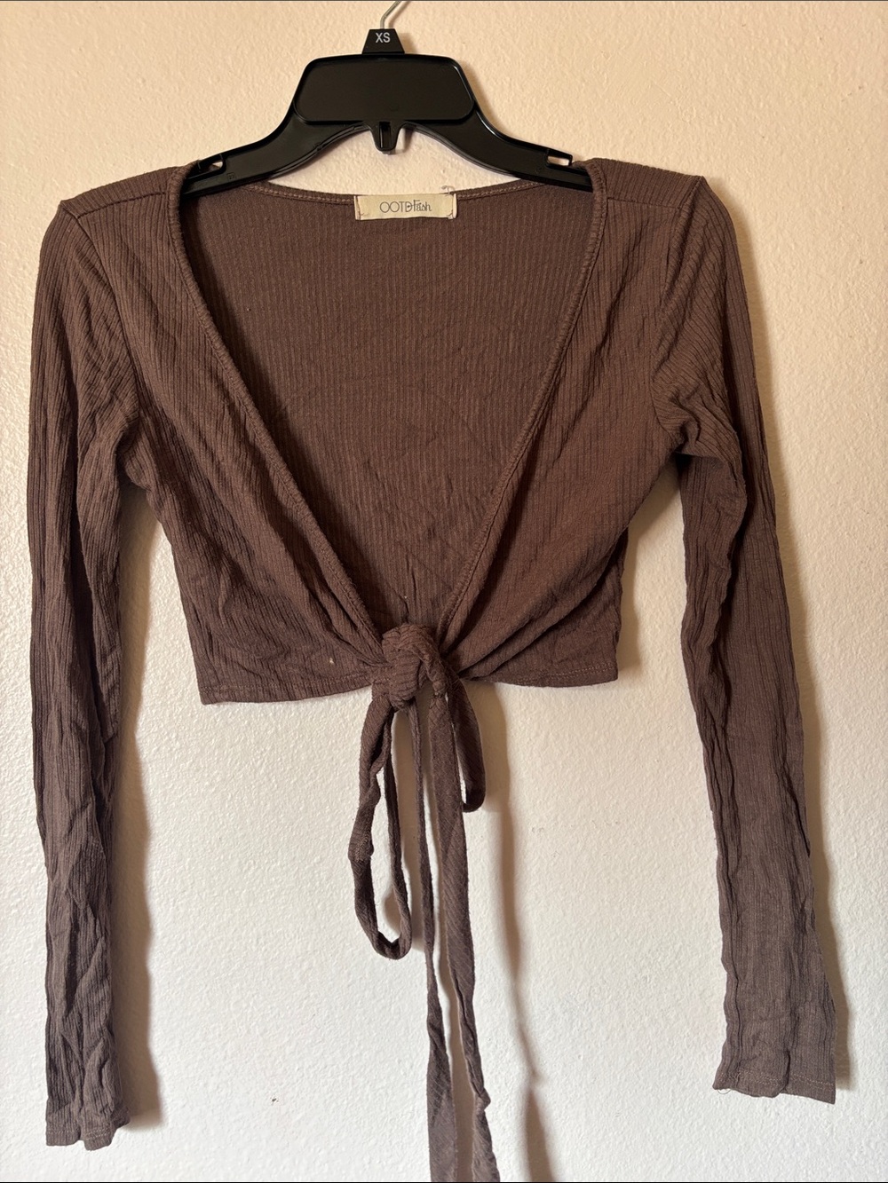 OOTDFash Brown Ribbed Knit Long Sleeve Tie Front Crop Top Size S